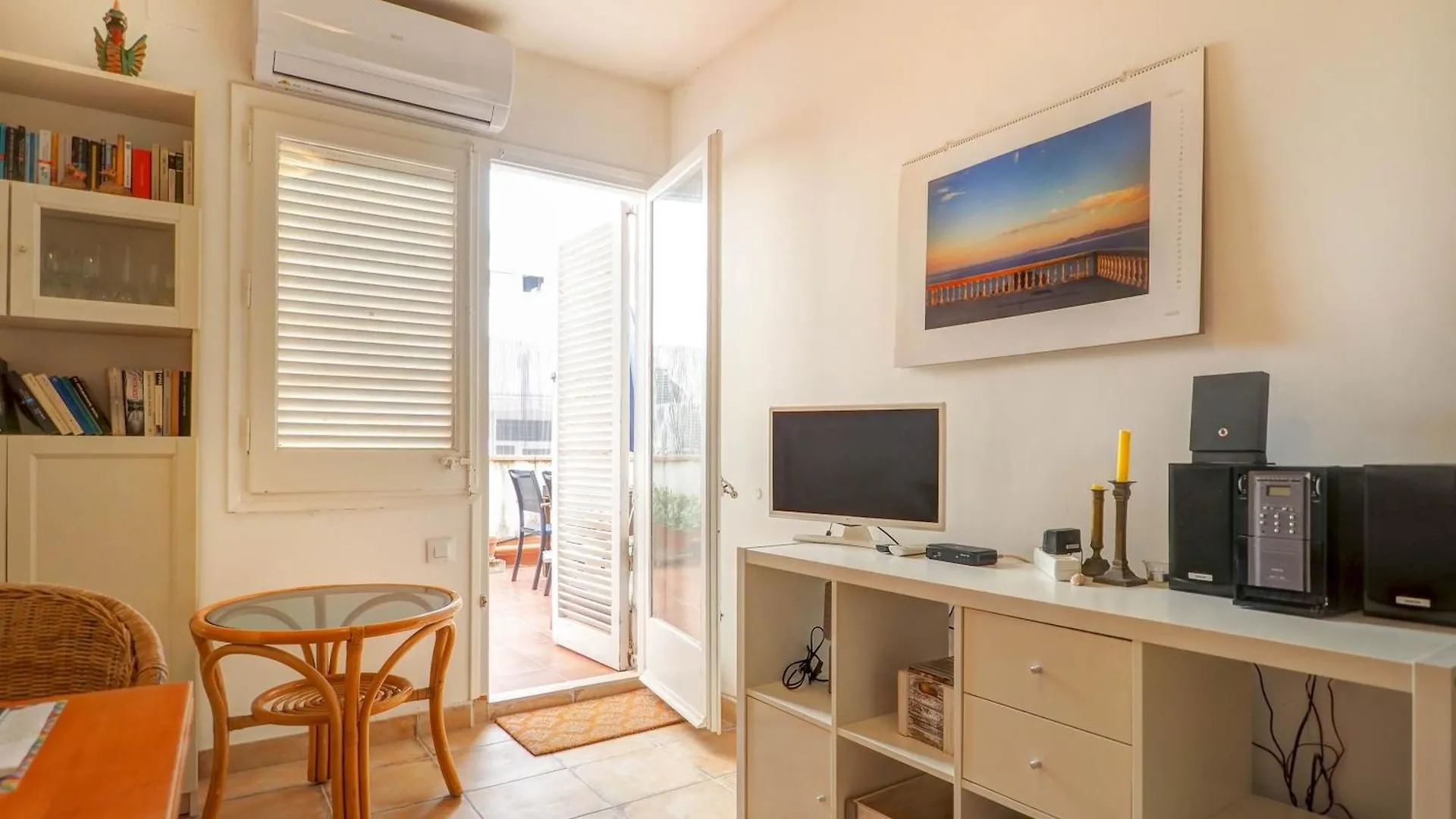 Gladiator Apartment By Hello Homes Sitges Spain