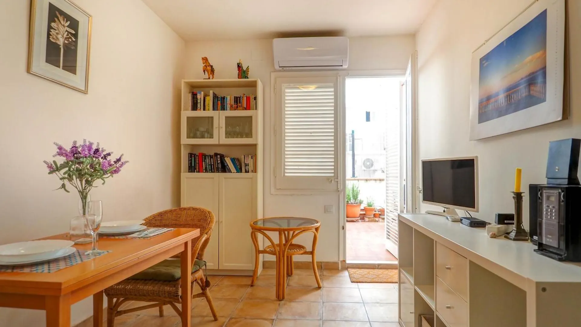 Gladiator Apartment By Hello Homes Sitges